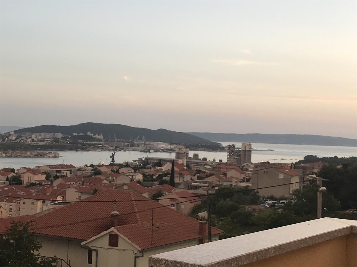 Apartman Mig Solin Exterior foto