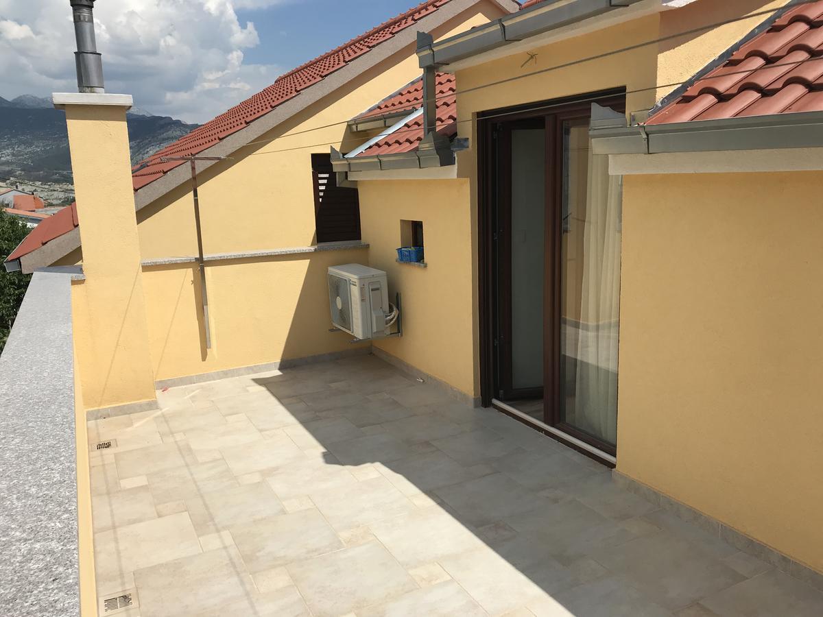 Apartman Mig Solin Exterior foto