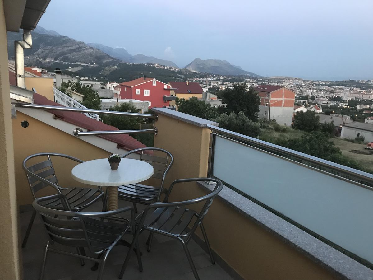Apartman Mig Solin Exterior foto